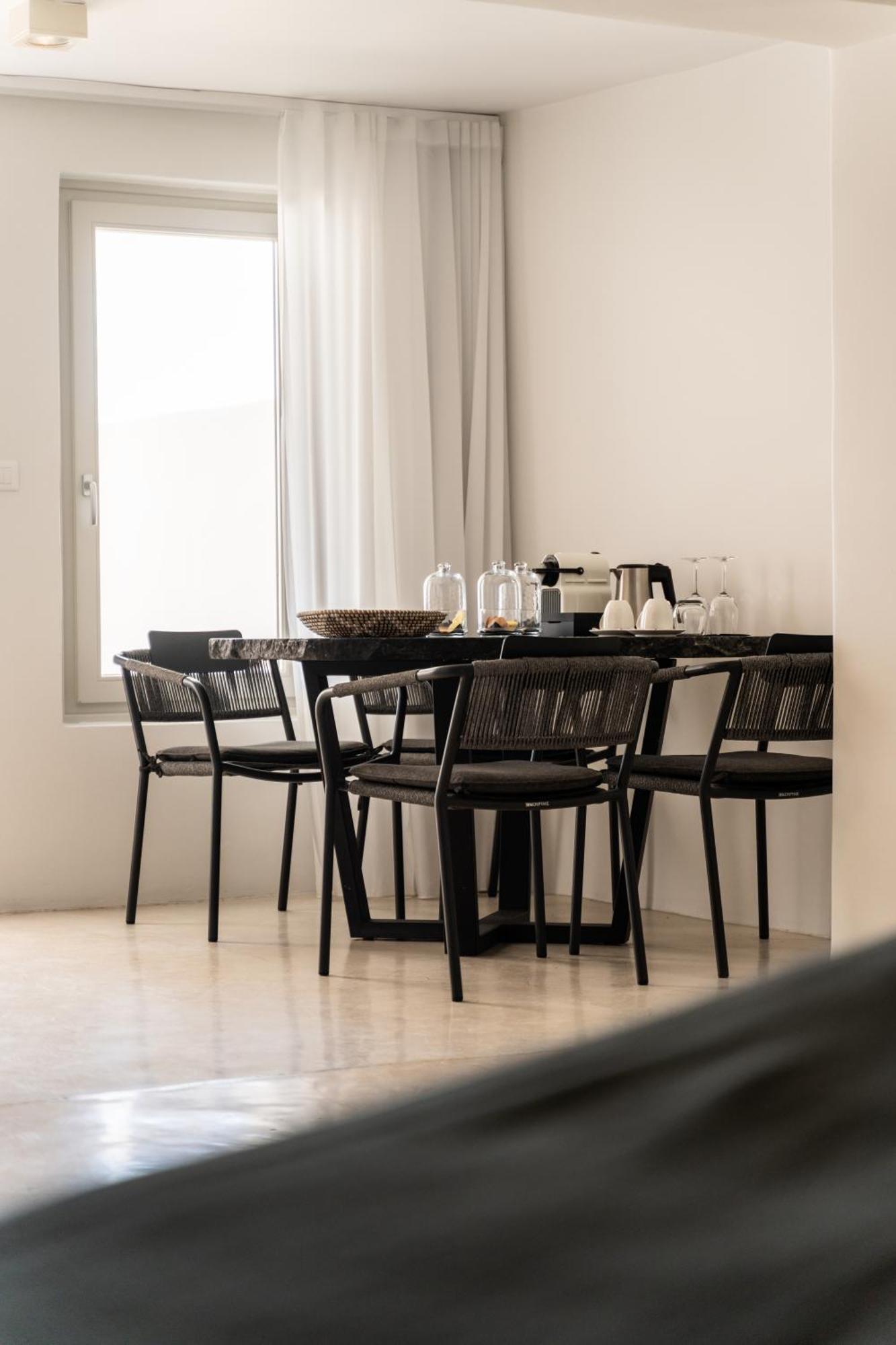 Rocabella Santorini Hotel & Spa Имеровигли Экстерьер фото