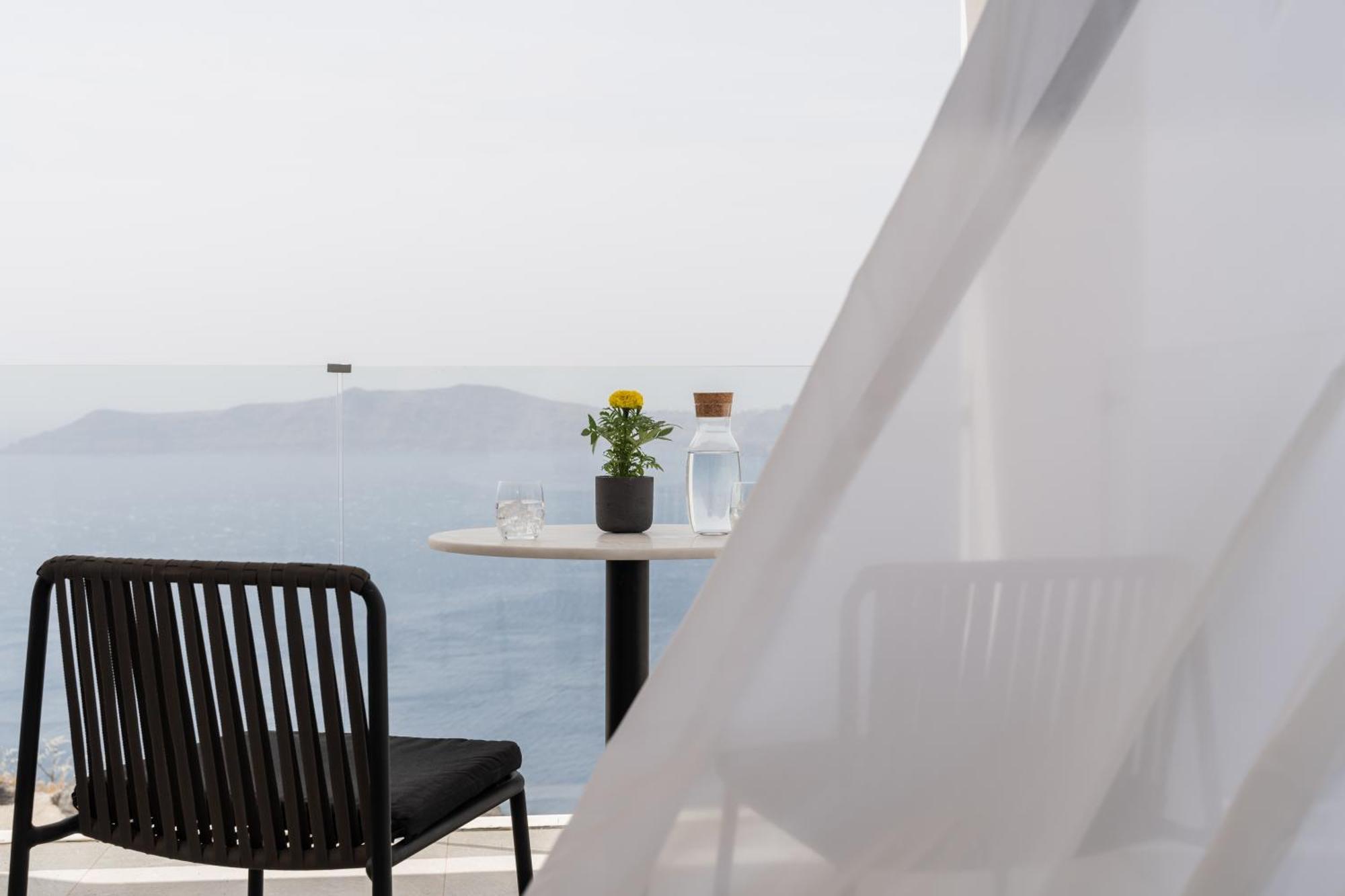 Rocabella Santorini Hotel & Spa Имеровигли Экстерьер фото